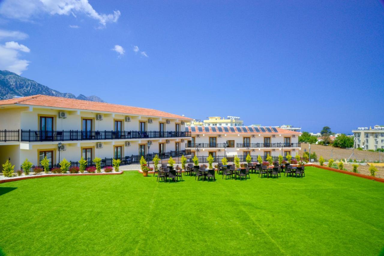 Riverside Garden Resort & Suna'S Beach Club Krini Eksteriør bilde